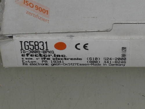 IFM EFECTOR IG5831 CAPACITIVE SENSOR *NEW IN BOX*