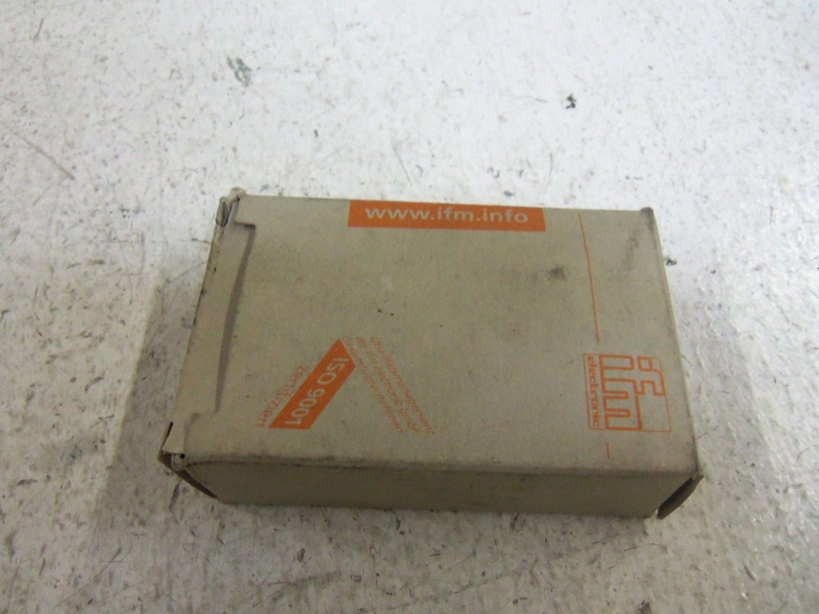 IFM EFECTOR OG5047 RETRO REFLECTIVE SENSOR *NEW IN BOX*