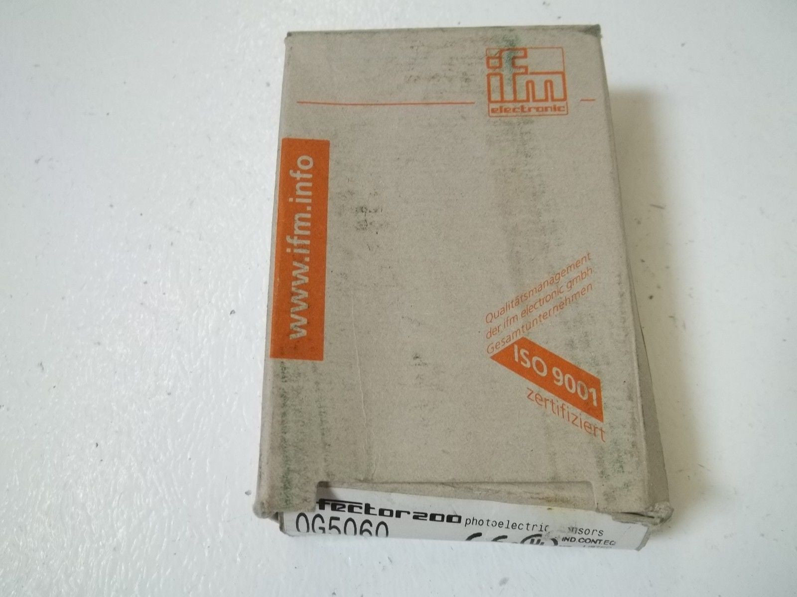 IFM EFECTOR OG5060 THROUGH BEAM SENSOR *NEW IN BOX*