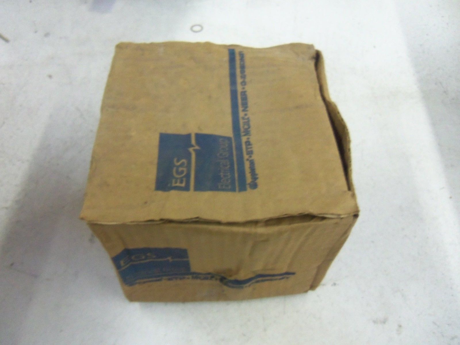 EGS 30-400 CONDUIT *NEW IN BOX*