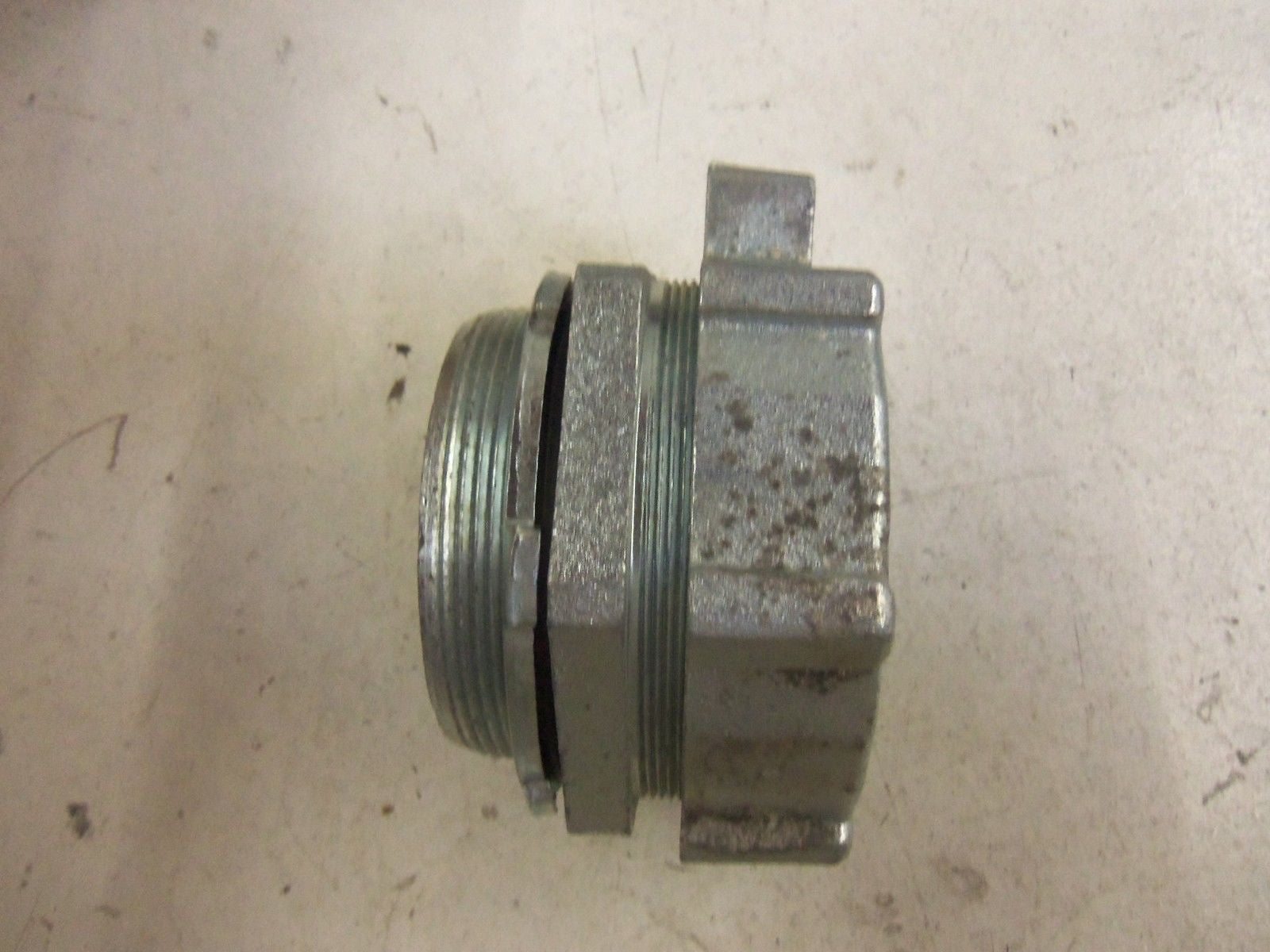 EGS 4Q-400L CONDUIT *NEW IN BOX*