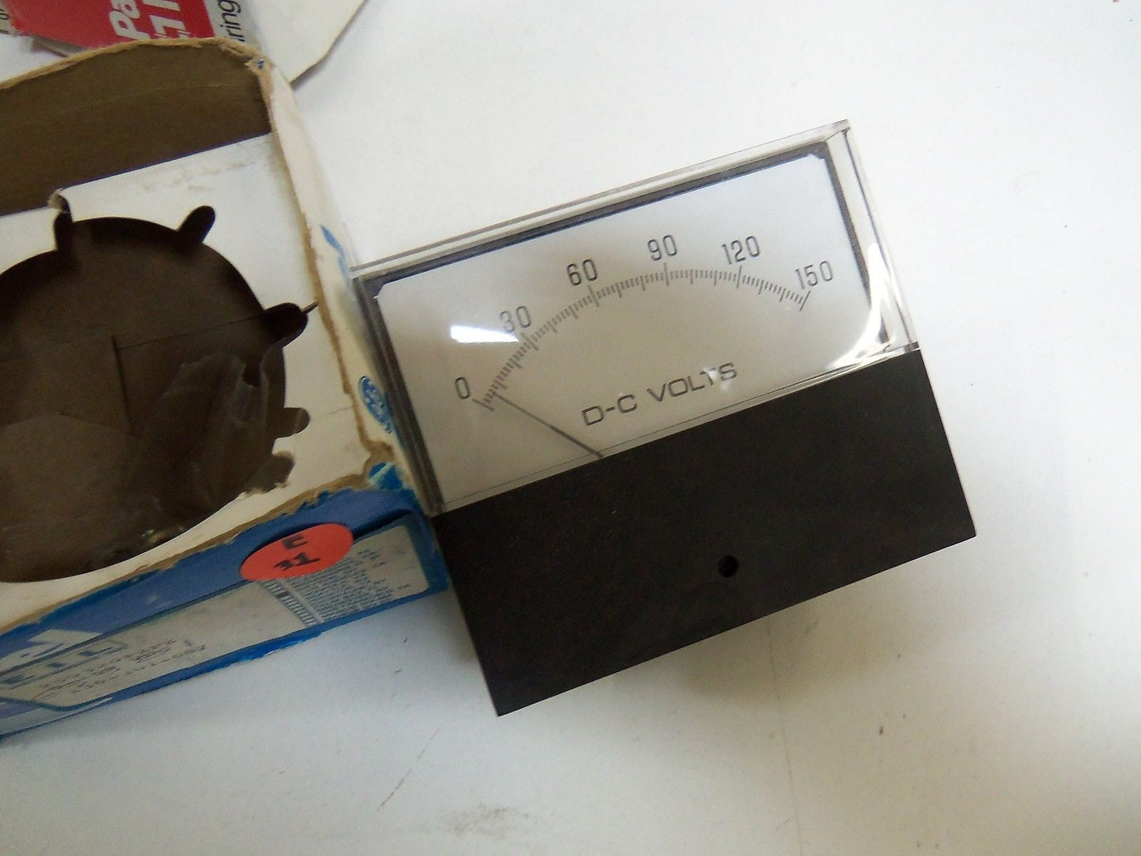 EIL 255320PZPZ GAUGE 150 VOLTS *NEW IN BOX*