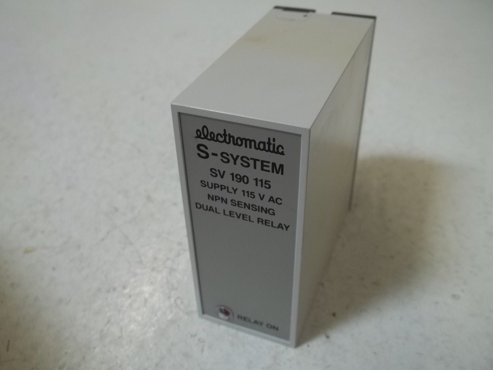 ELECTROMATIC SV190115 SUPPLY 115 VAC NPN SENSING DUAL LEVEL RELAY *USED*