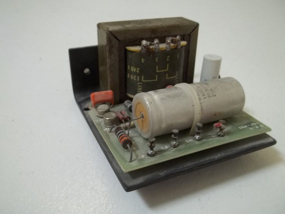 ELEXON POWER SYSTEM OLV15-15 POWER SUPPLY 15V,1.2A *USED*