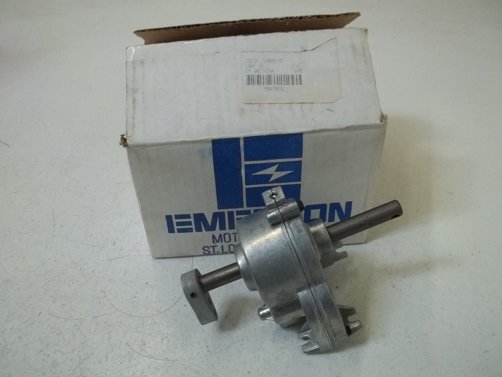 EMERSON 3910510 *NEW IN BOX*