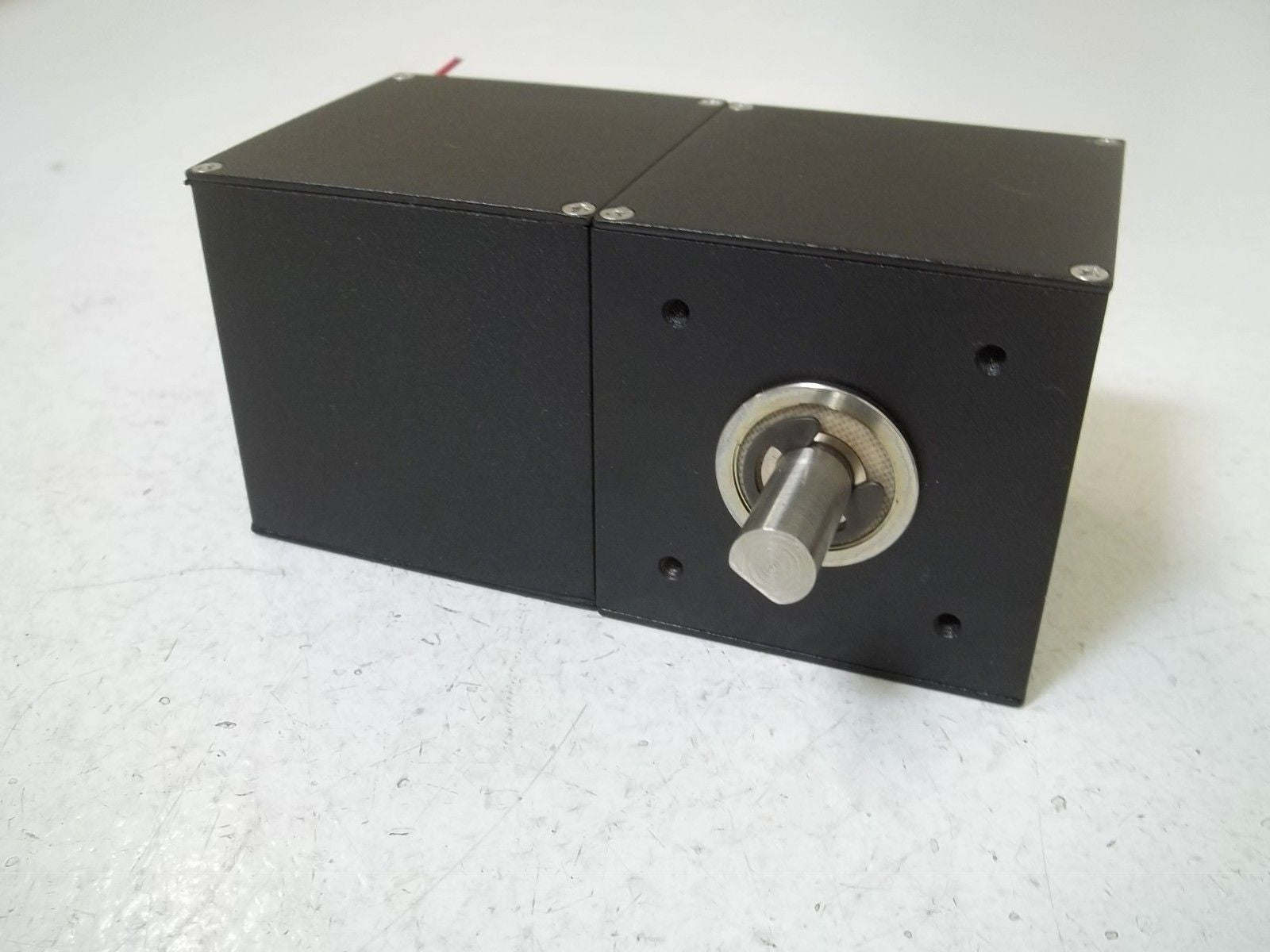 ENCODER PRODUCTS ACCU-CODER 716*-S-P ENCODER *NEW NO BOX*
