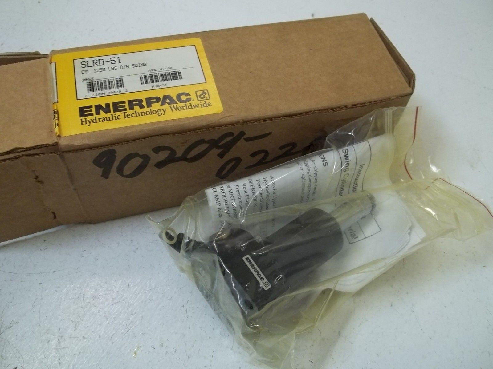 ENERPAC SLRD-51 CYL 1250LBS S/A SWING *NEW IN BOX*