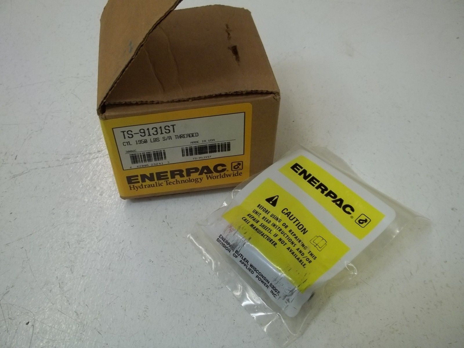 ENERPAC TS-9131ST CYL 1950LBS S/A SWING *NEW IN BOX*