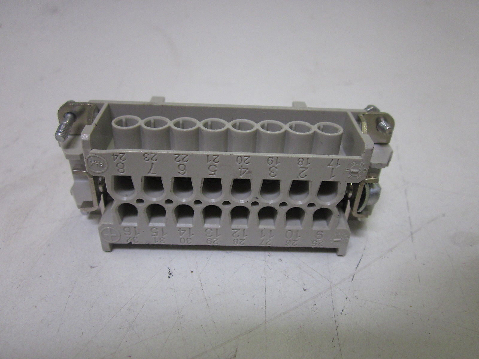EPIC H-BE 16 BS DR 17-32 *NEW NO BOX*