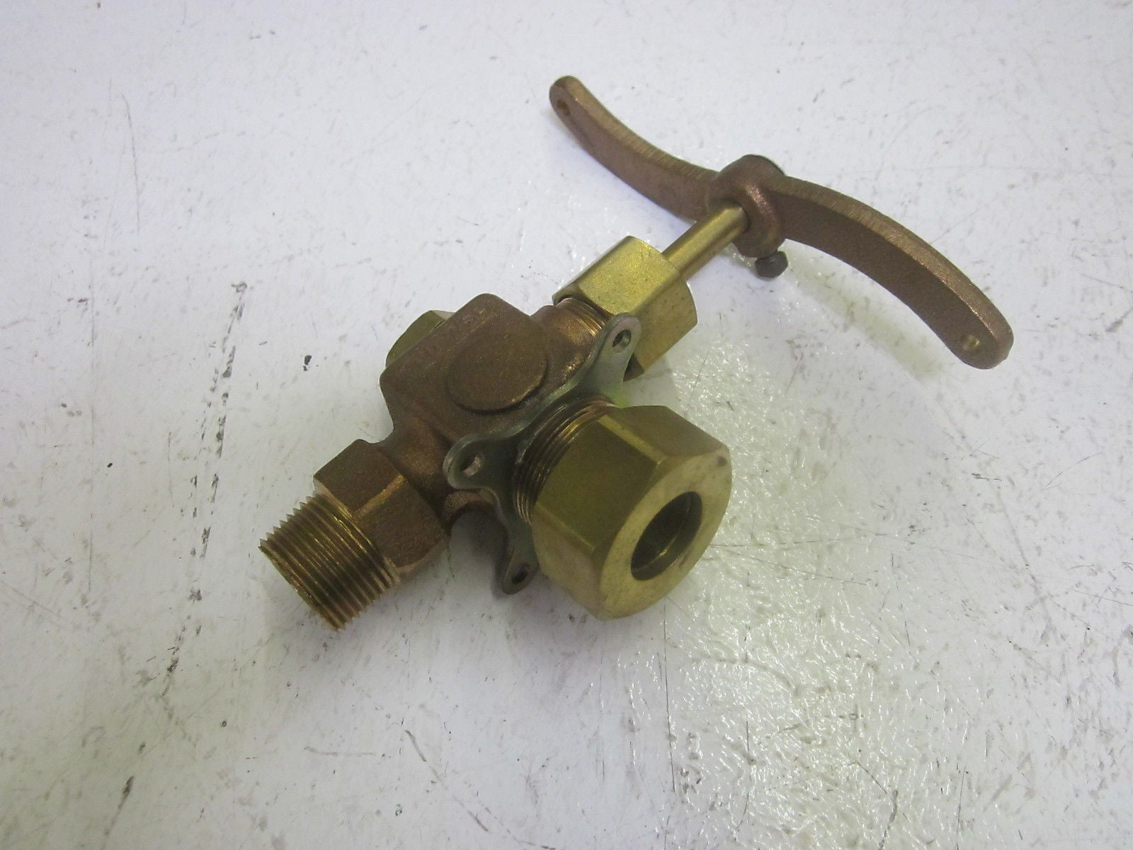 ERNST FLOW INDUSTRIES 300 WSP VALVE *NEW NO BOX*