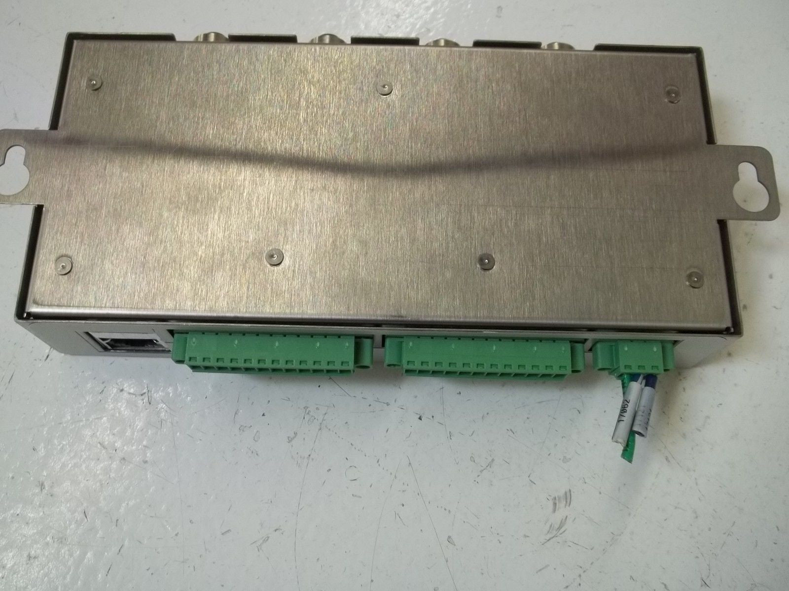ESCORT MEMORY SYSTEMS HUB-04-IND-01 *USED *