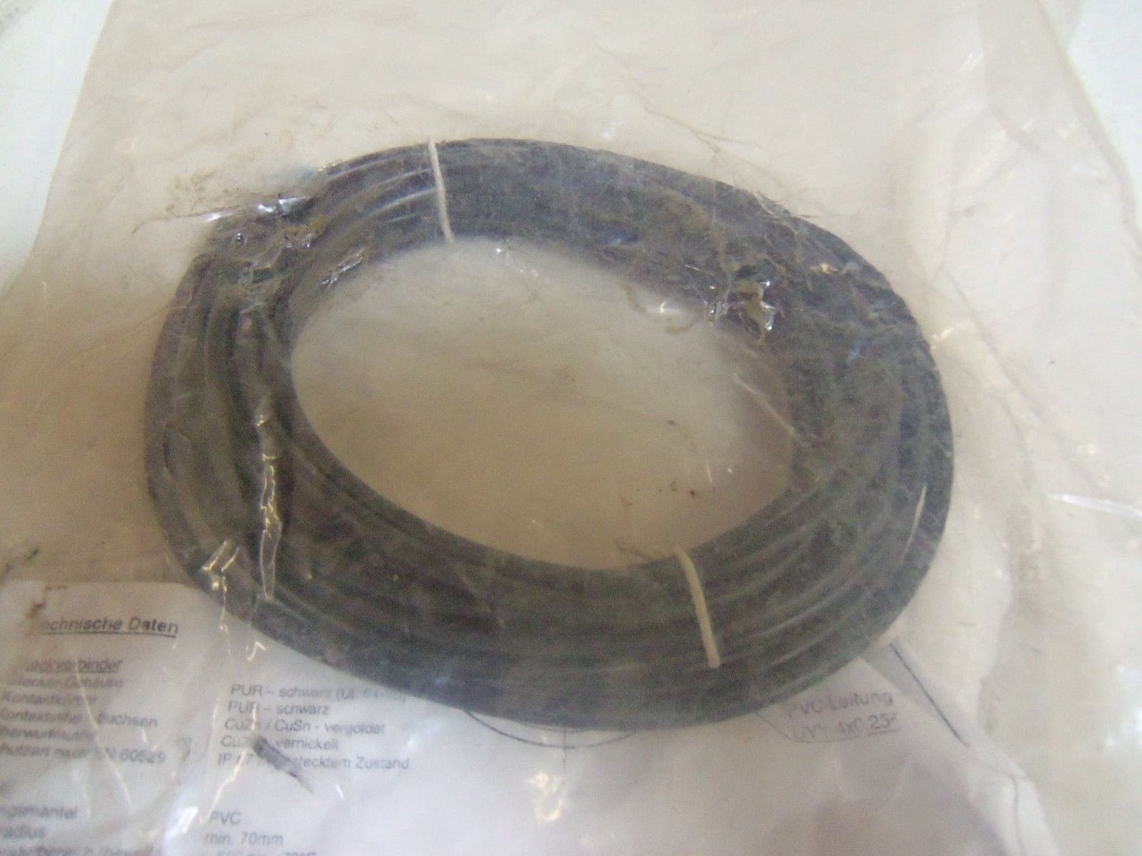 EUCHNER LIYY4X0,25X05000-M8-1M * NEW IN BAG*