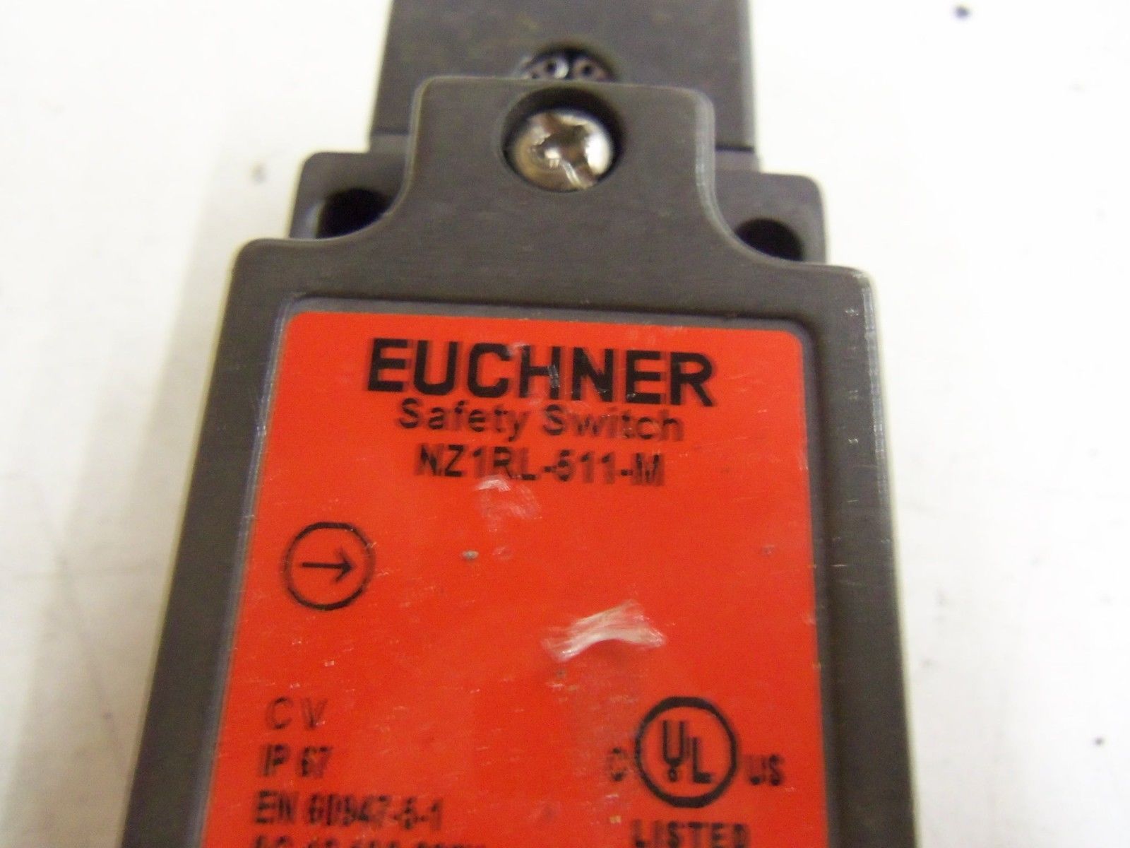 EUCHNER NZ1RL-511-M *USED*