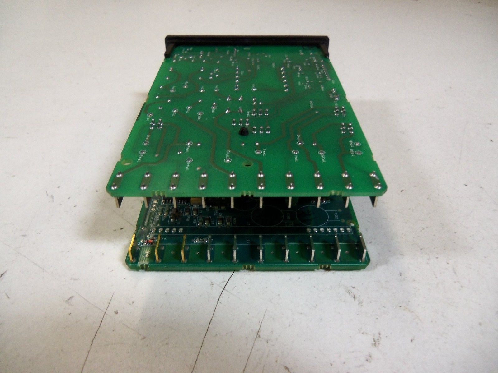 EUROTHEM TEMPERATURE CONTROL 808/R1/R1/R1/0/0/QLS/(AJFF144)// *USED*