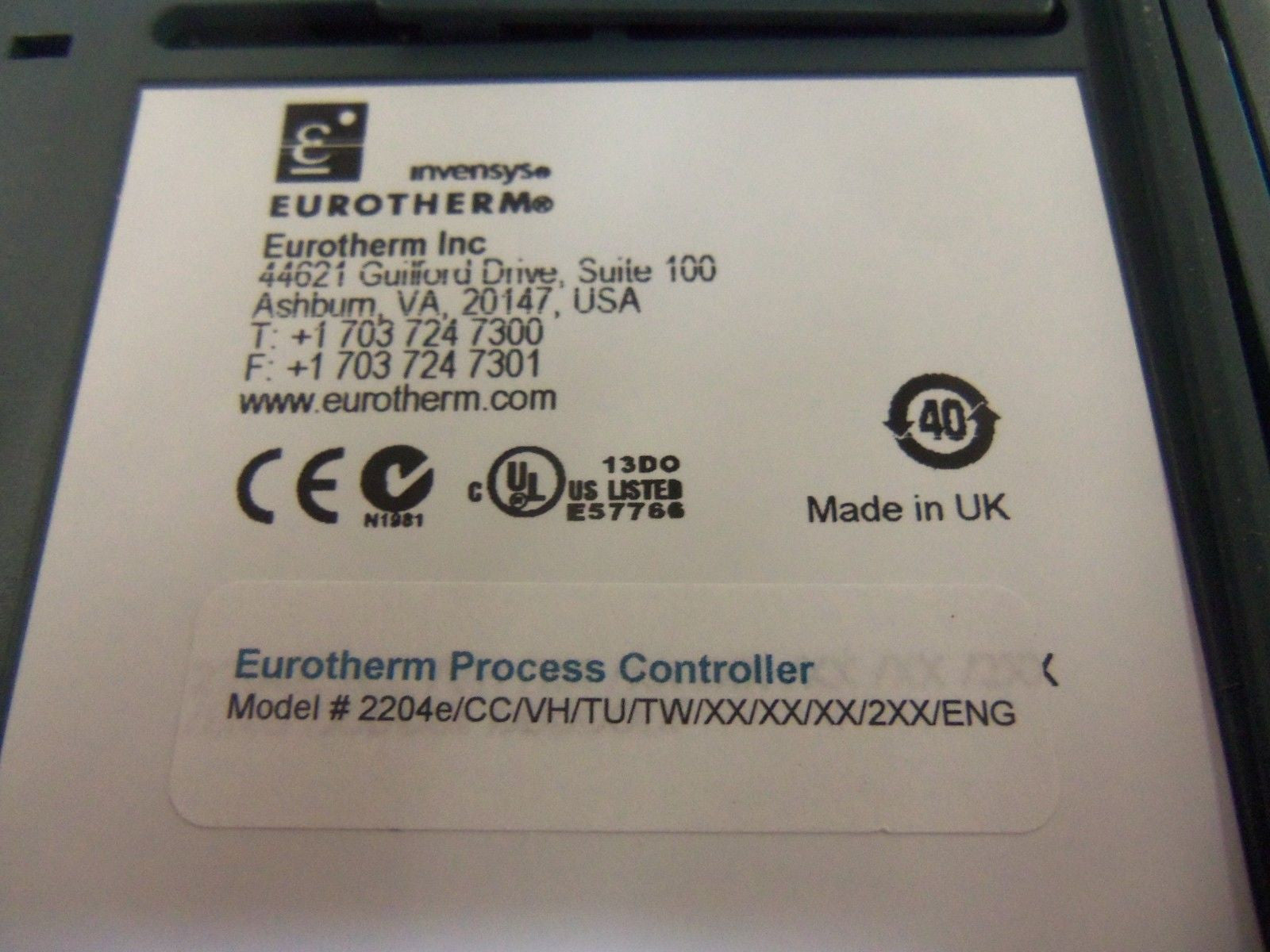 EUROTHERM 2204e/CC/VH/TU/TW/XX/XX/XX/2XX/ENG TEMPERATURE CONTROLLER *NEW IN BOX*