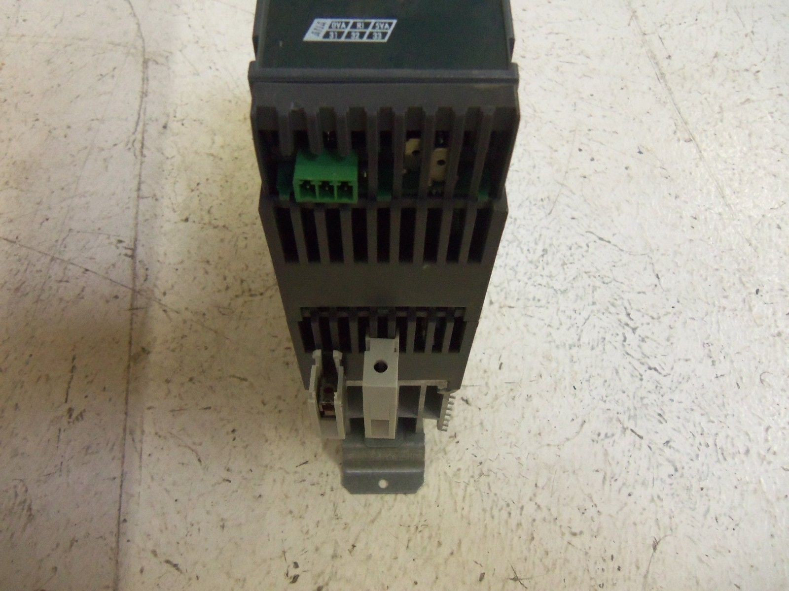 EUROTHERM 7100A 16A/208V/SELF/XXXX/NONE/ASC/XXXX/0V10/ENG/NONE/////////NONE/NONE