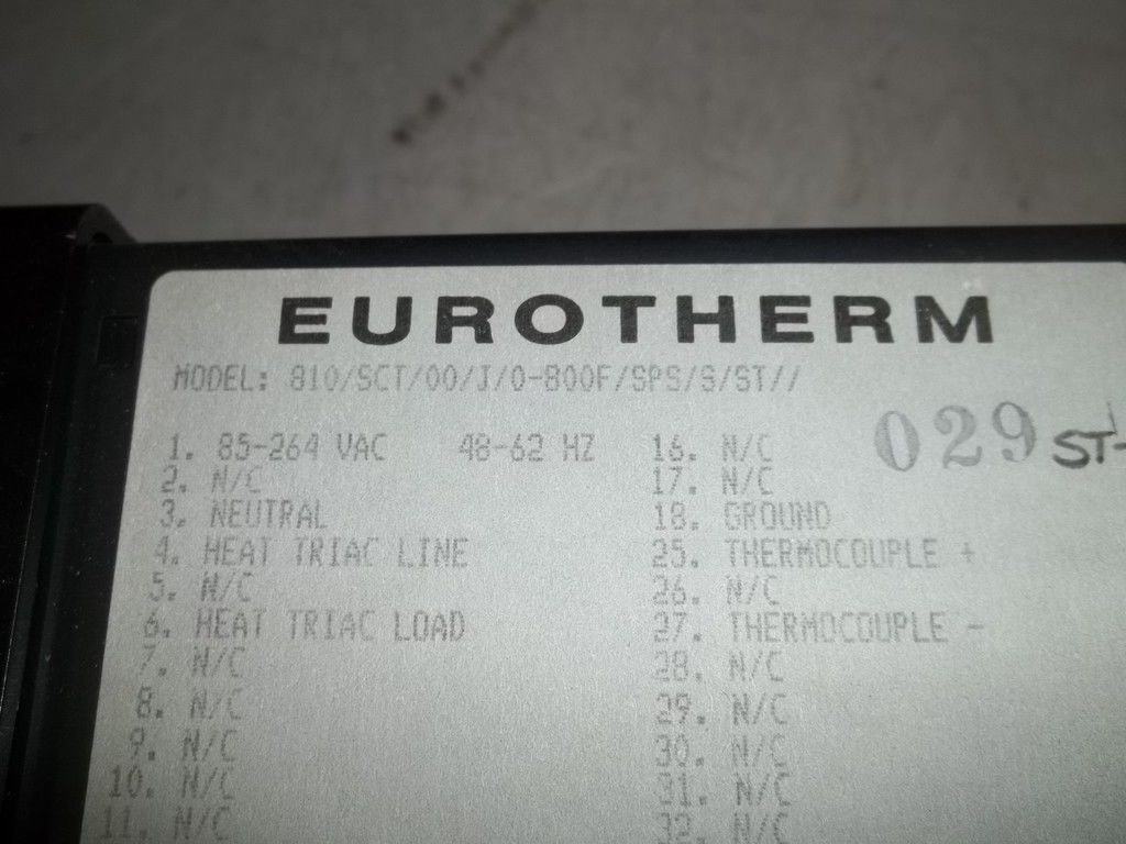 EUROTHERM CONTROLS 810/SCT/00/J/0-800F/SPS/S/ST// *USED*
