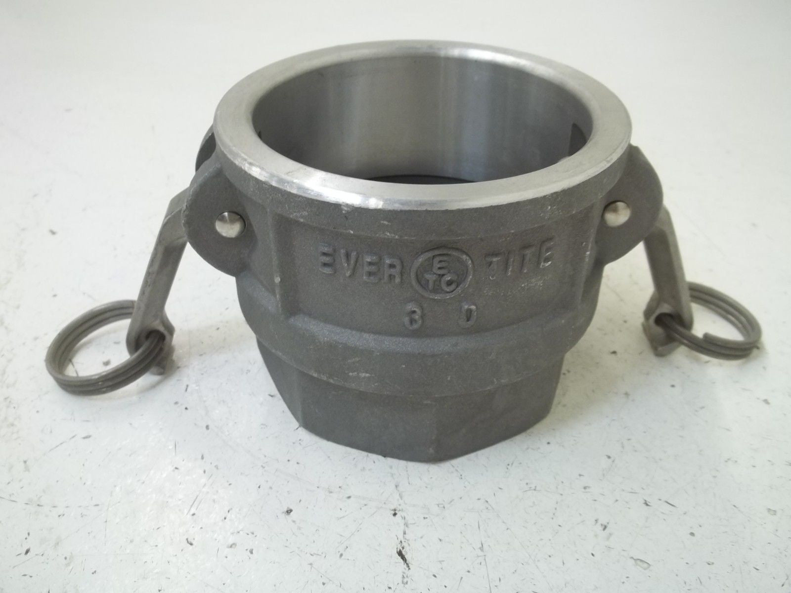 EVER-TITE MS27024-15 CAM LOCK 3" DISCONNECT W/FEMALE THREAD *NEW NO BOX*