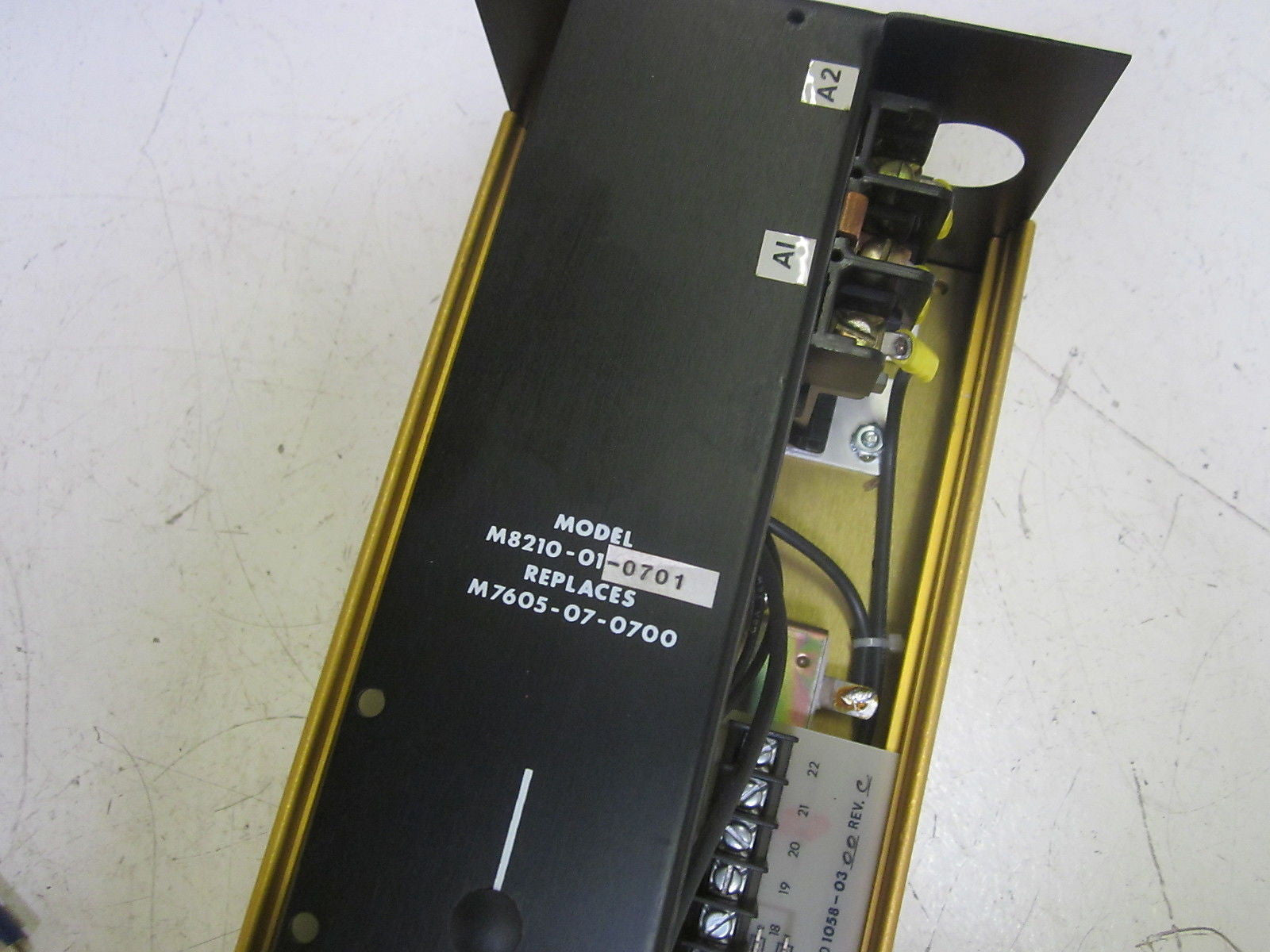 EXTRON M8210-01-0701 DC DRIVE  *NEW IN BOX*