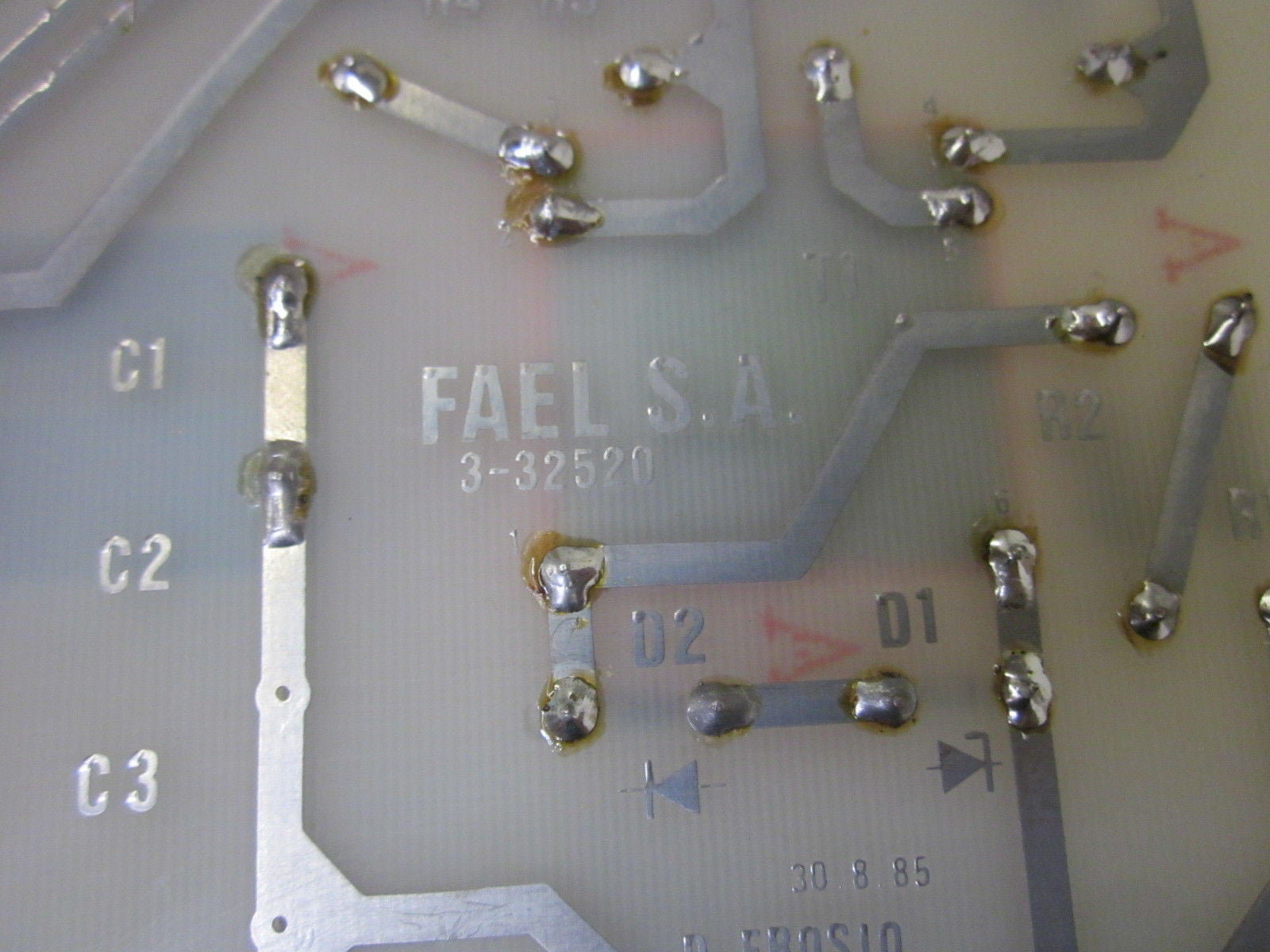 FAEL SA 3-32520 *USED*