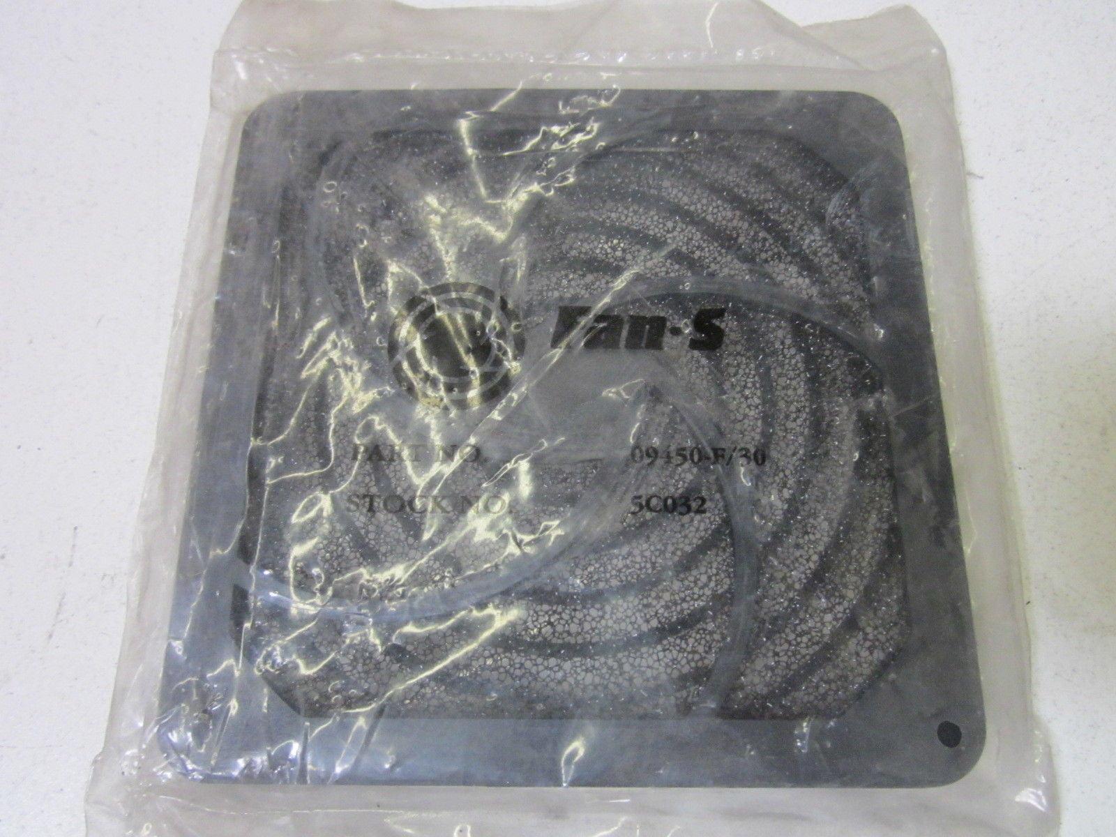 FAN-S 09450-F/30 *NEW IN A FACTORY BAG*