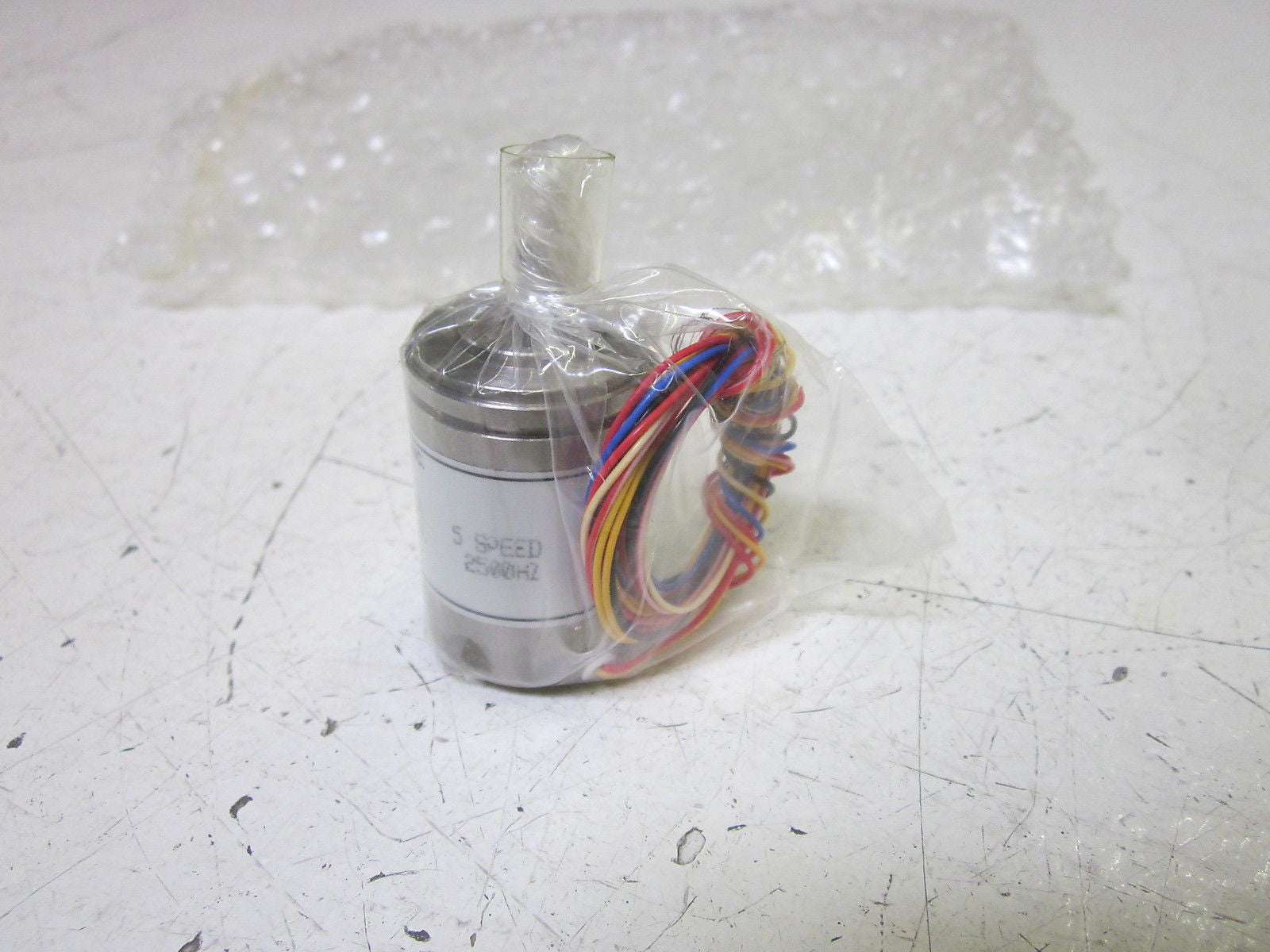FASCO 11BRCT-300-P58A SERVO MOTOR 12V *NEW NO BOX*