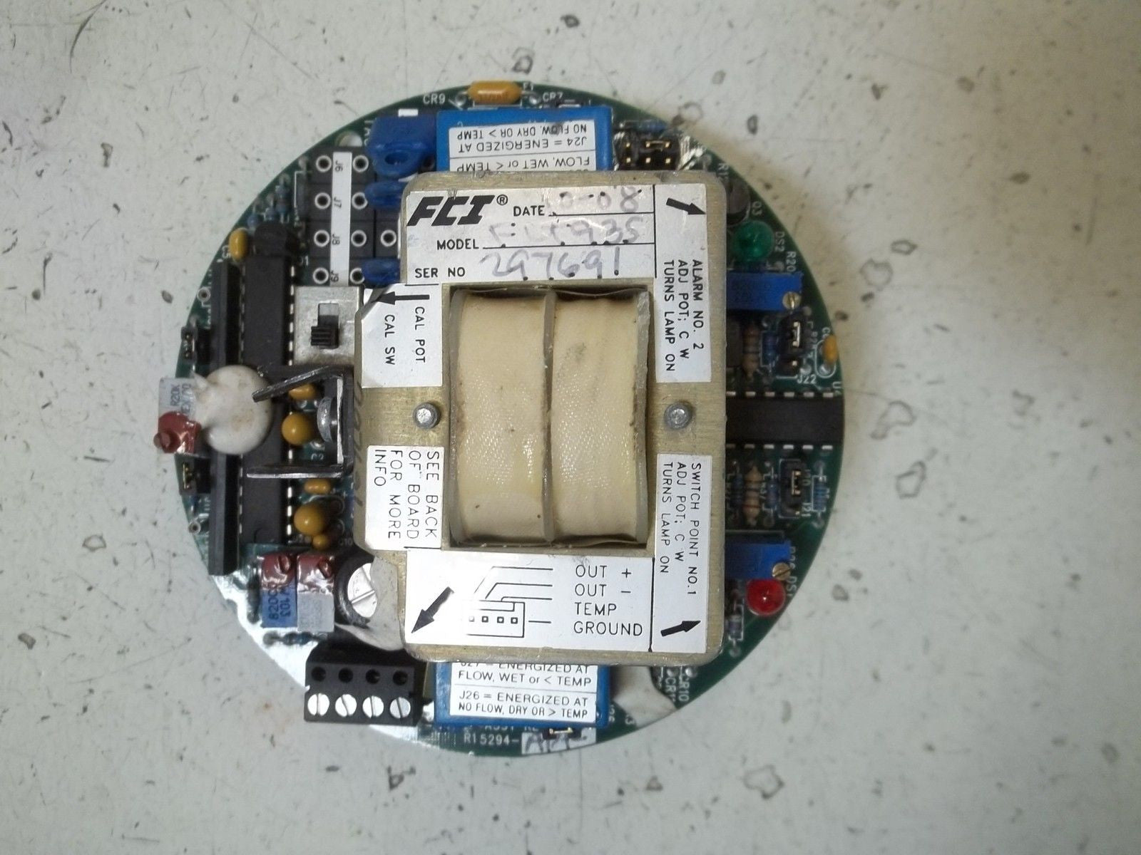 FCI FLT935 (AS PICTURED) *USED*