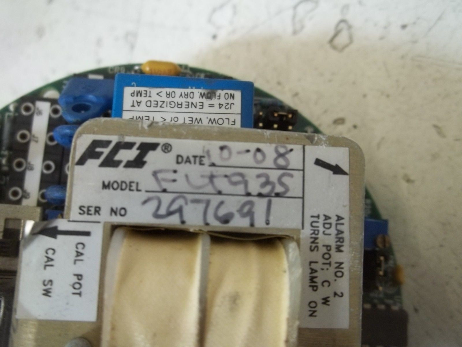 FCI FLT935 (AS PICTURED) *USED*
