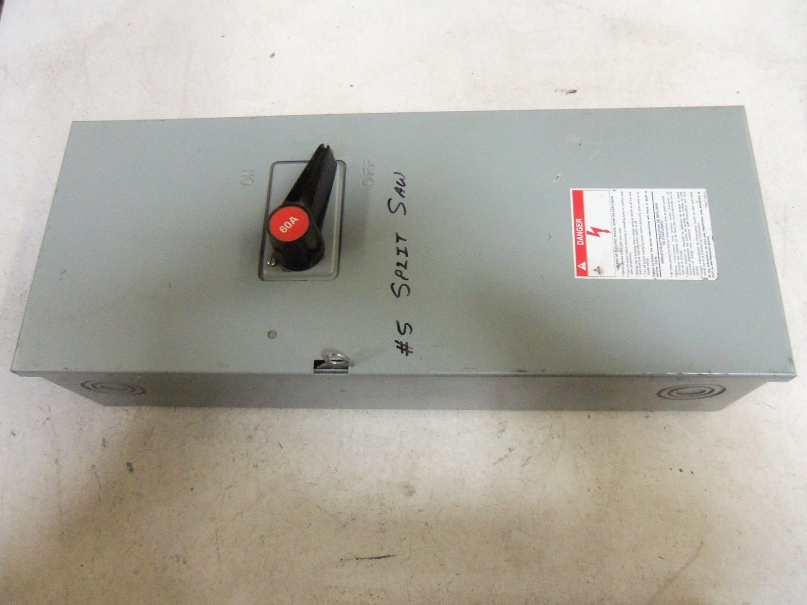 FEDERAL PIONEER 1636 DISCONNECT SWITCH *USED*