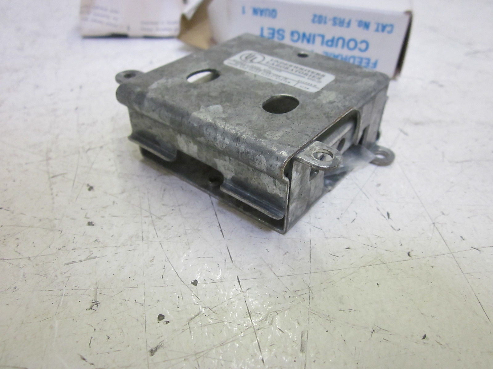 FEEDRAIL FRS-102 COUPLING SET *NEW IN BOX*