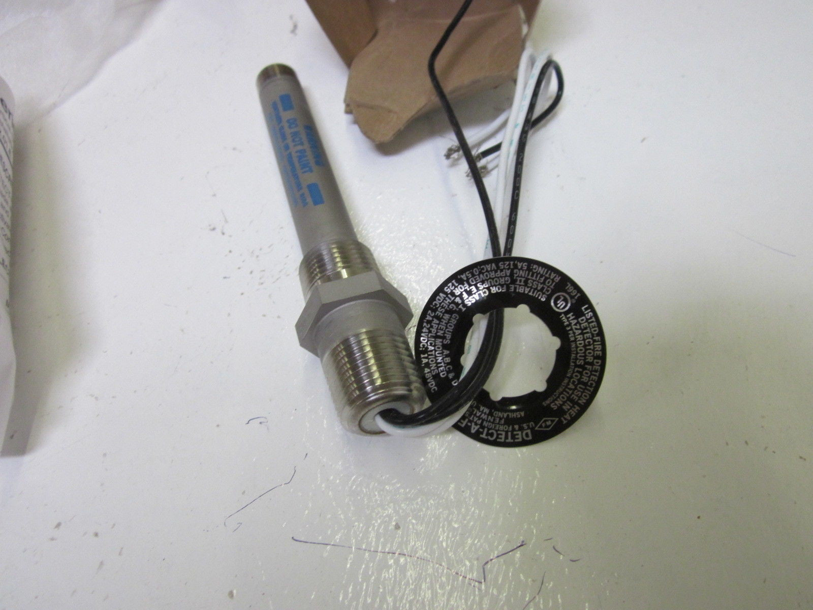 FENWAL 12-F28021-005 DETECT-A-FIRE *NEW IN BOX*