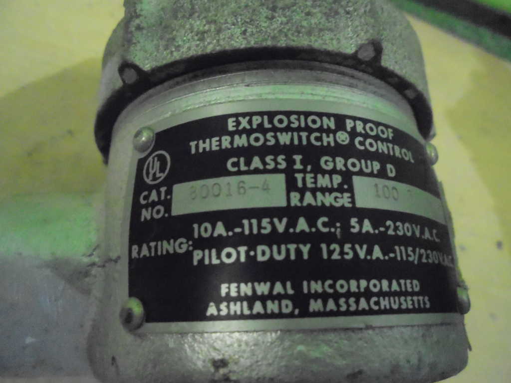 FENWAL 80016-4 EXPLOSION PROOF THERMOSWITCH CONTROL *USED*