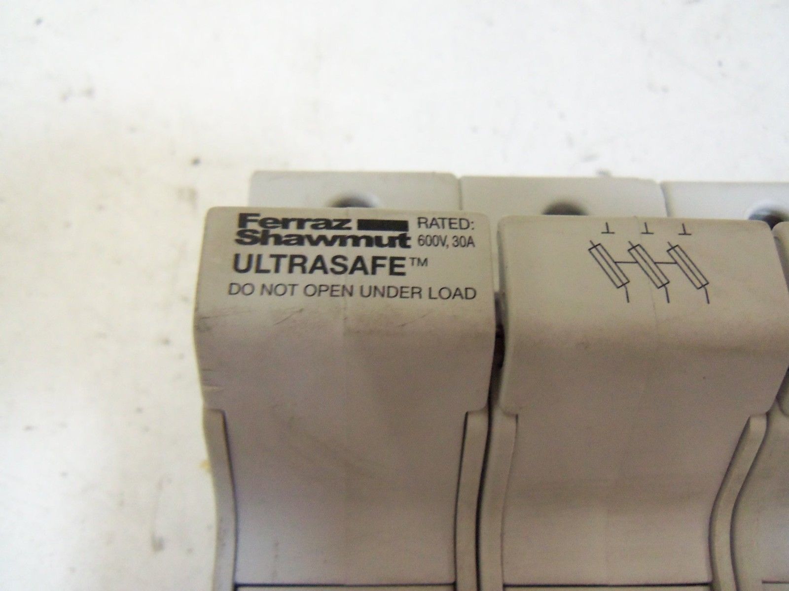 FERRAZ SHAWMUT J214460 *USED*