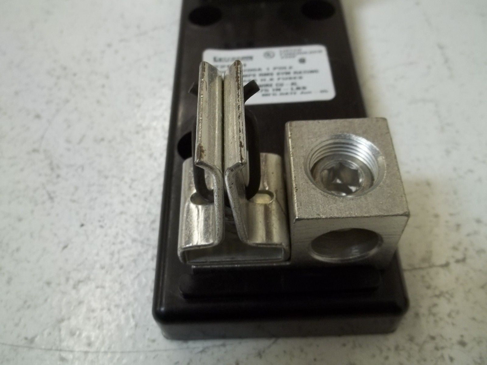 FERRAZ SHWAMUT 22001 FUSEHOLDER *NEW IN BOX*
