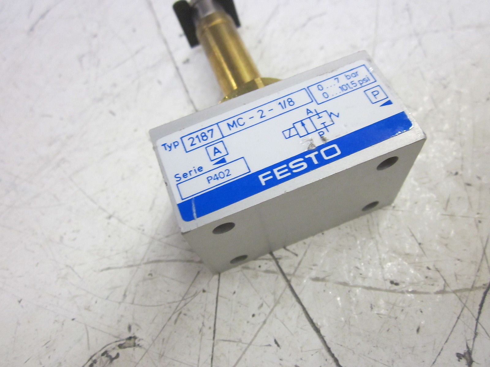 FESTO 2187 MC-2-1/8 SOLENOID VALVE *NEW NO BOX*