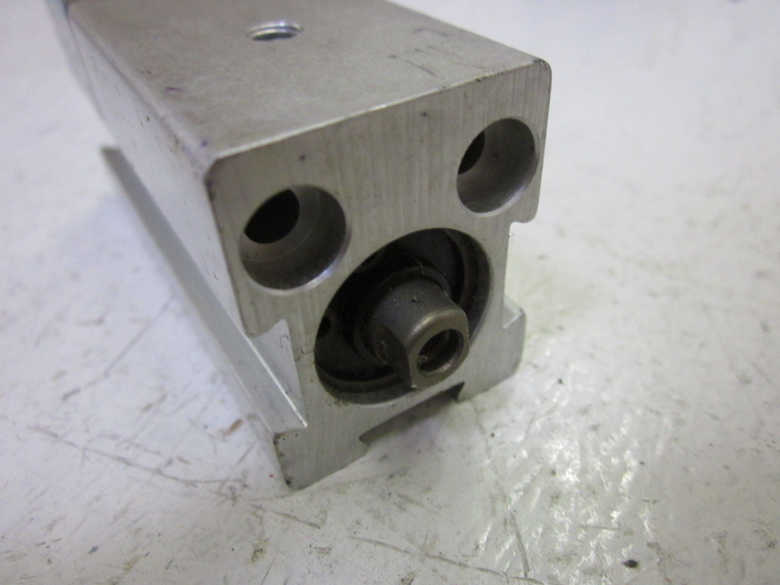 FESTO ADV-16-30-A *USED*
