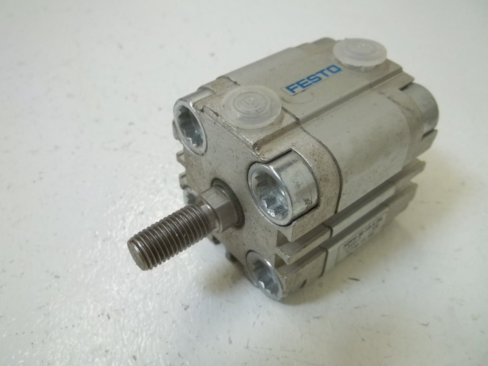 FESTO ADVU-32-10-A-PA PNEUMATIC CYLINDER *USED*