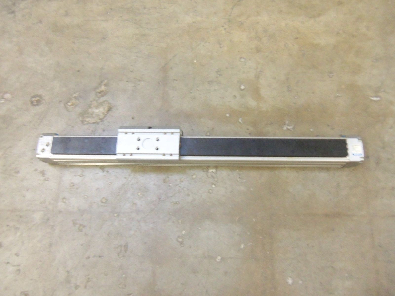 FESTO DGPL-32-450-PPVA-KFB *USED*