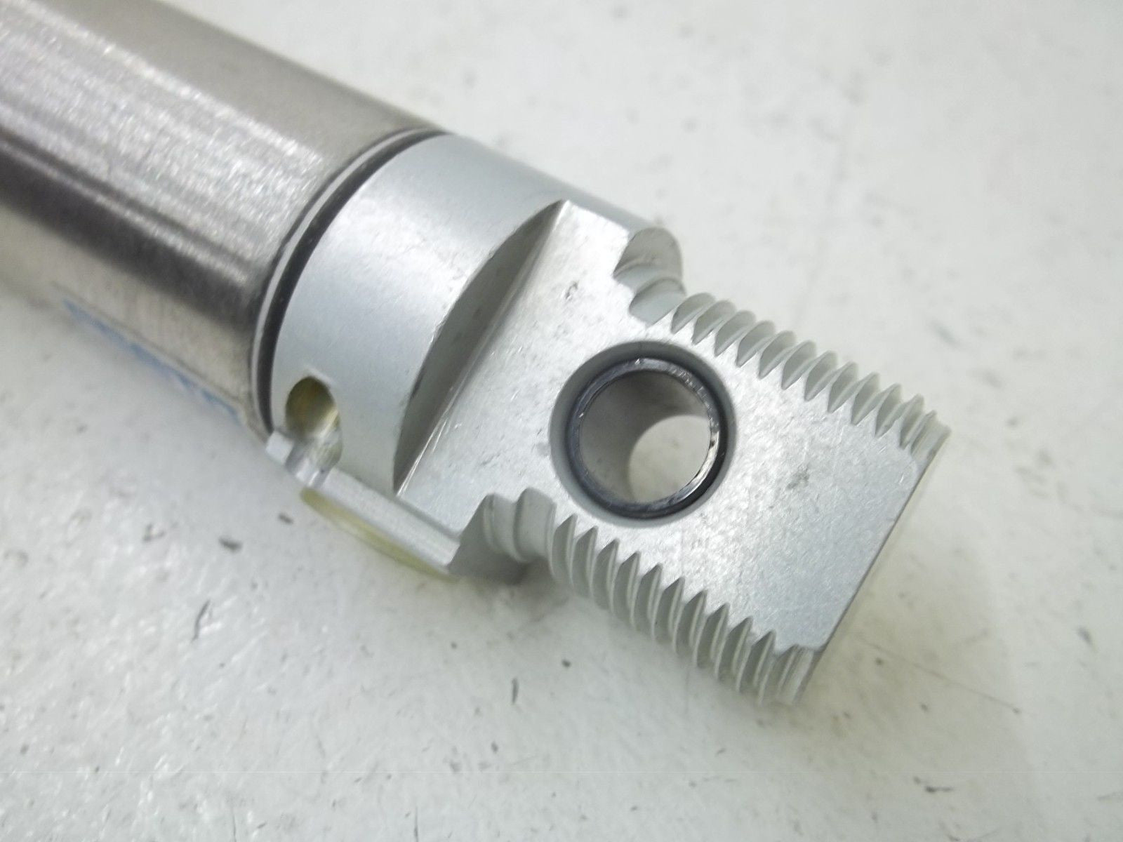 FESTO DSNU-25-80-PPV-A PNEUMATIC CYLINDER *USED*