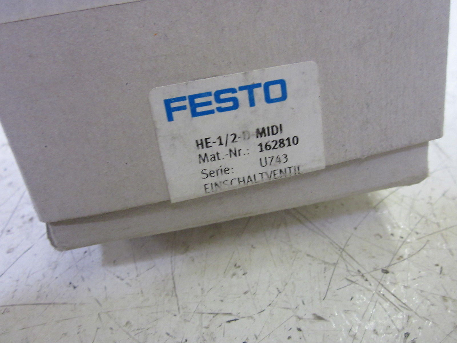FESTO HE-1/2-D-MIDI MANUAL ON/OFF START VALVE 230PSI *NEW IN BOX*