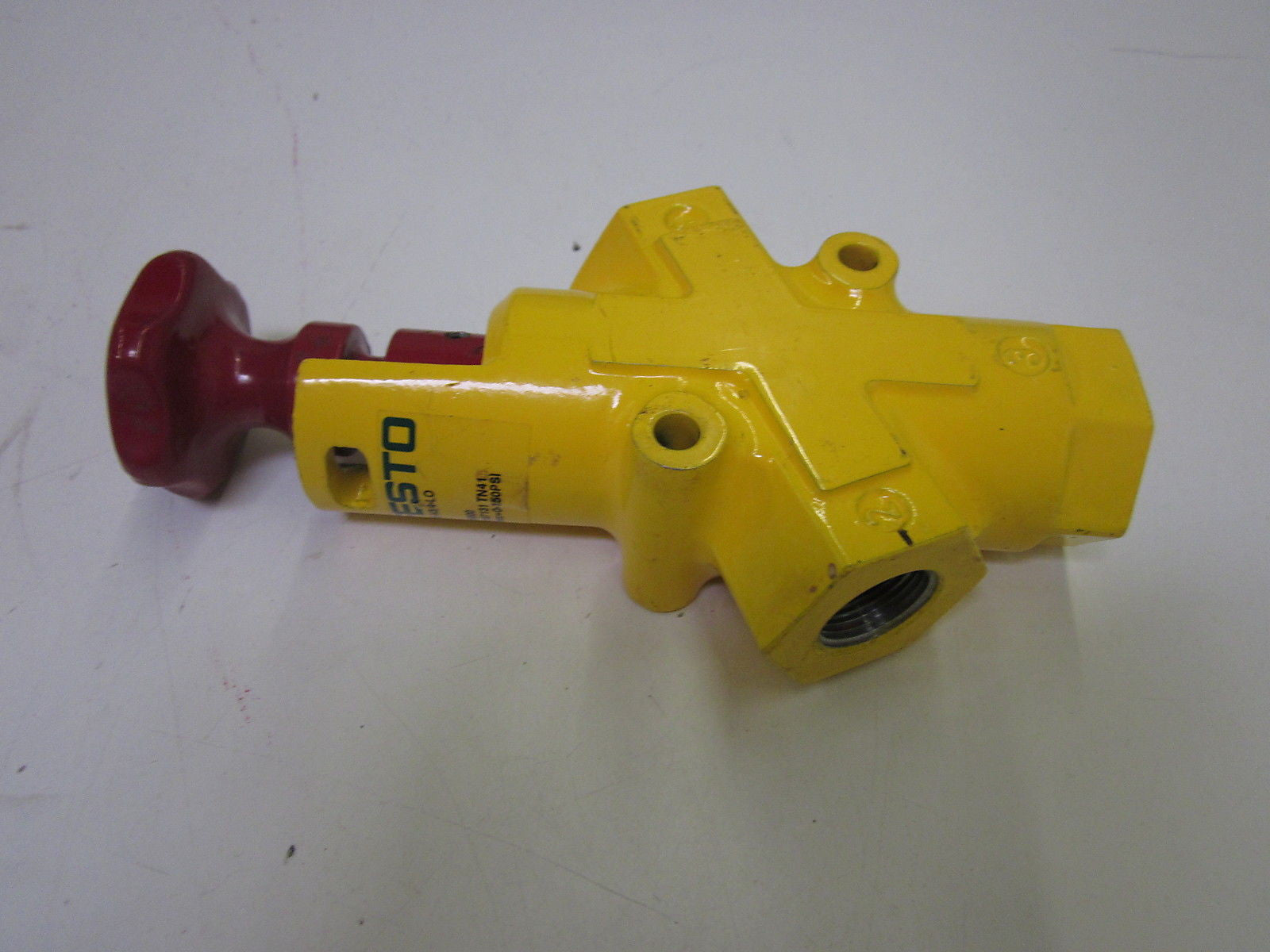 FESTO HE-N3/4-LO PNEUMATIC SHUT-OFF VALVE *USED*