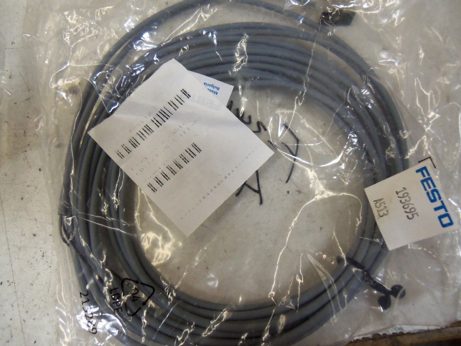 FESTO KMYZ-3-24-5-LED-PU *NEW IN BAG*