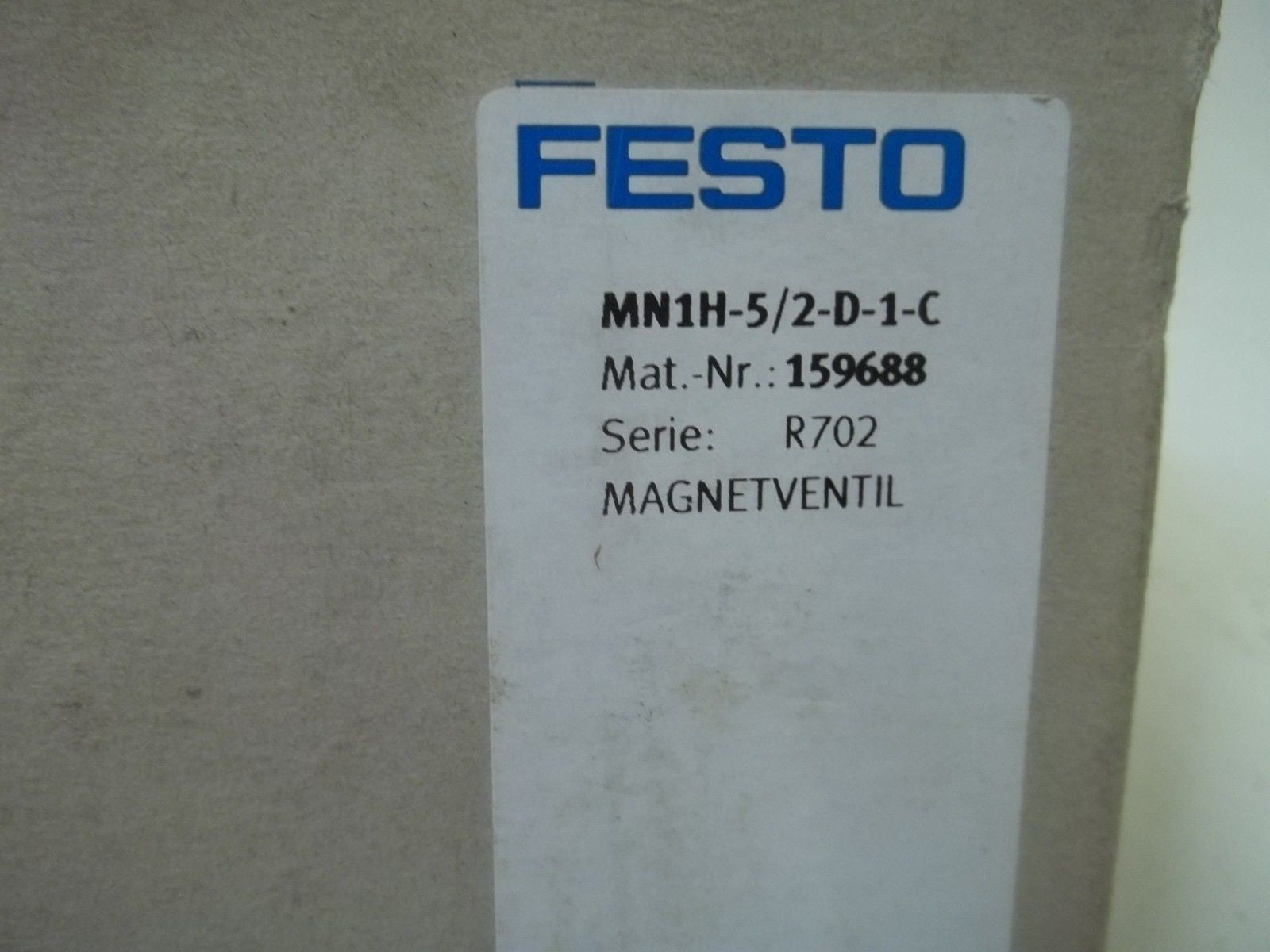 FESTO MN1H-5/2-D-1-C SOLENOID VALVE *NEW IN BOX*