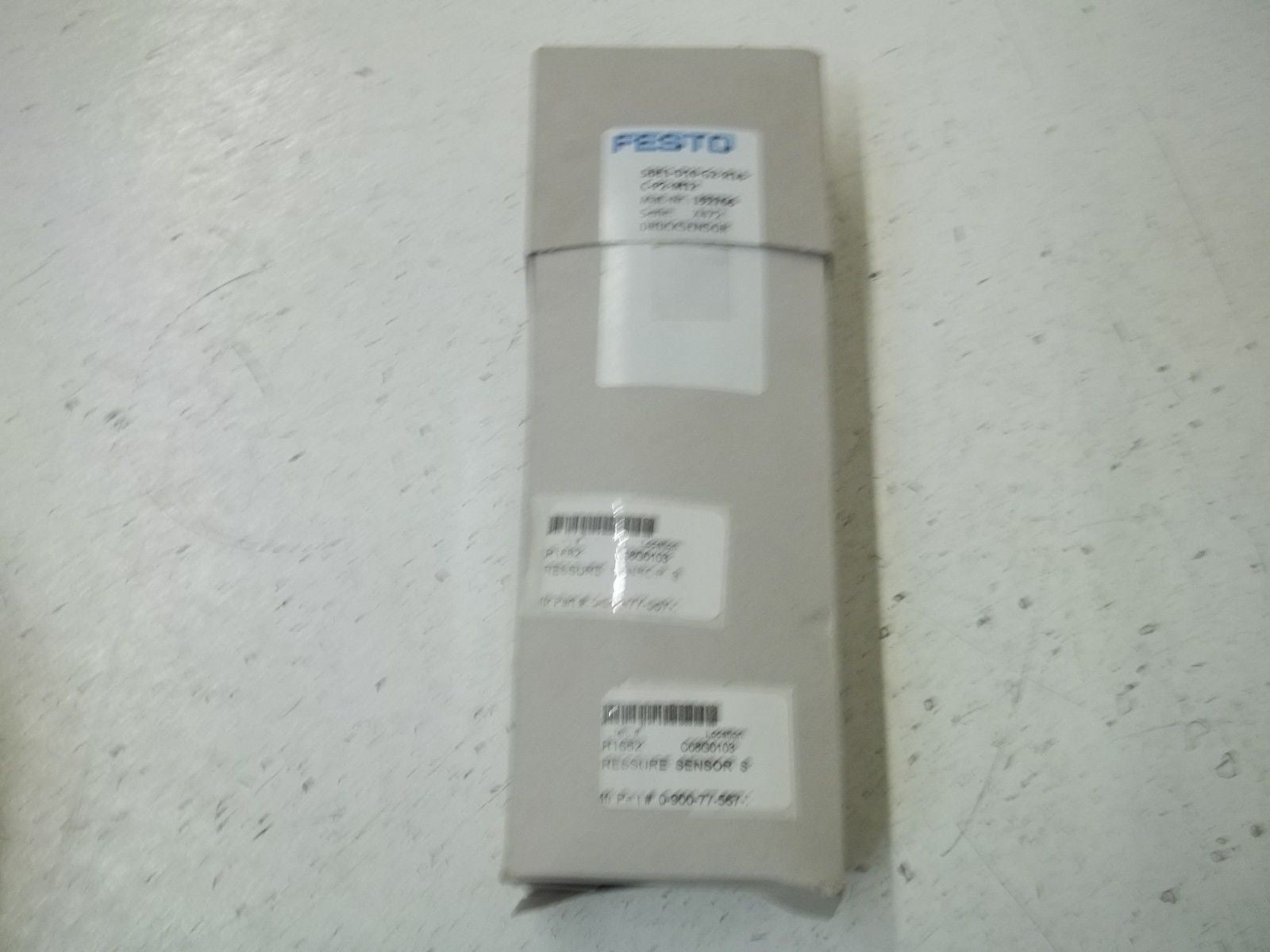 FESTO SDE1-D10-G2-R14-C-P2-M12 PRESSURE SENSOR *NEW IN BOX*