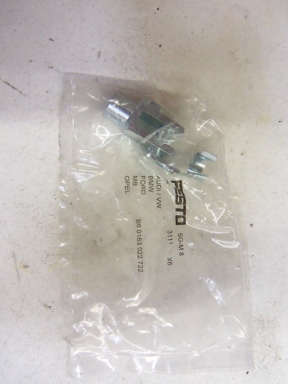 FESTO SG-M8 ROD CLEVIS * NEW IN FACTORY BAG *