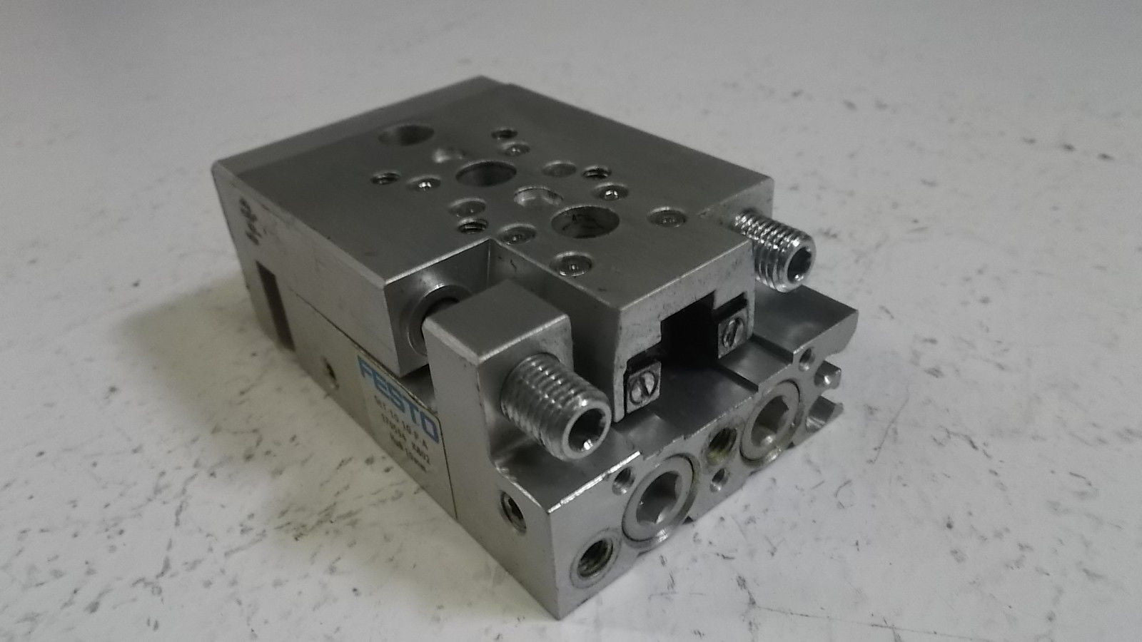 FESTO SLIDE CYLINDER SLT-10-10-P-A *USED*