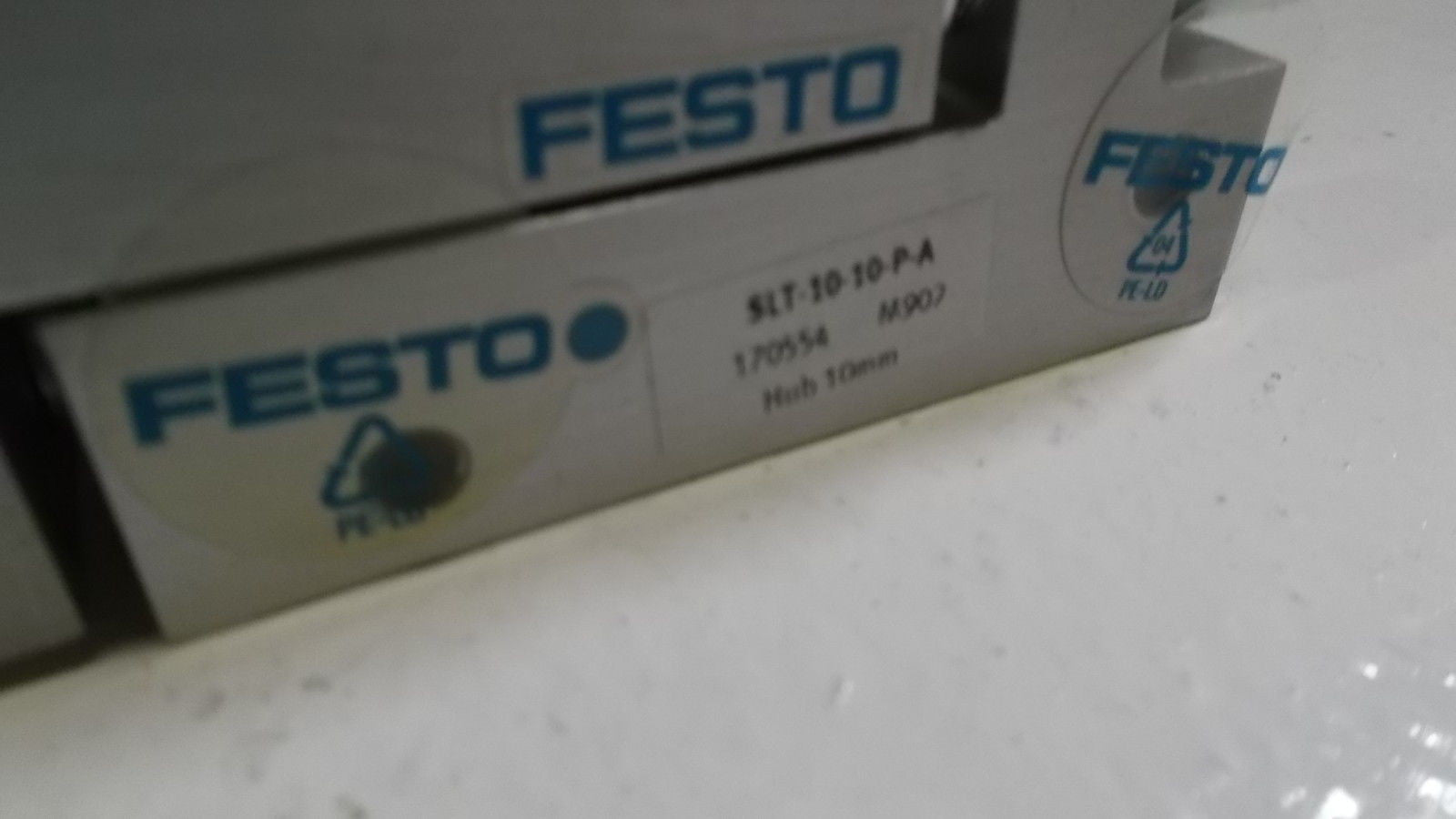 FESTO SLIDE CYLINDER SLT-10-10-P-A *NEW IN BOX*