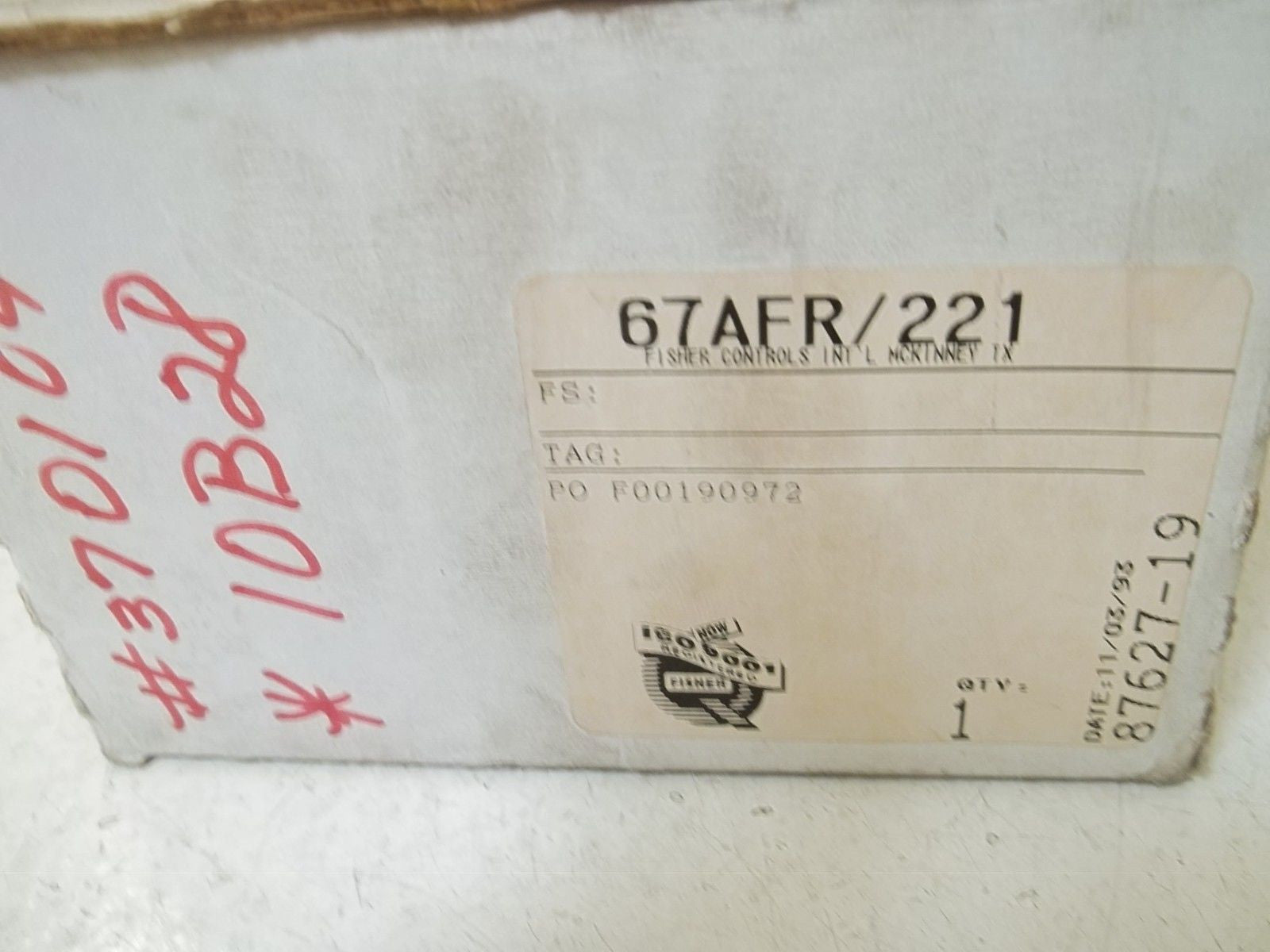 FISHER 67AFR/221 FILTER REGULATOR *NEW IN BOX*