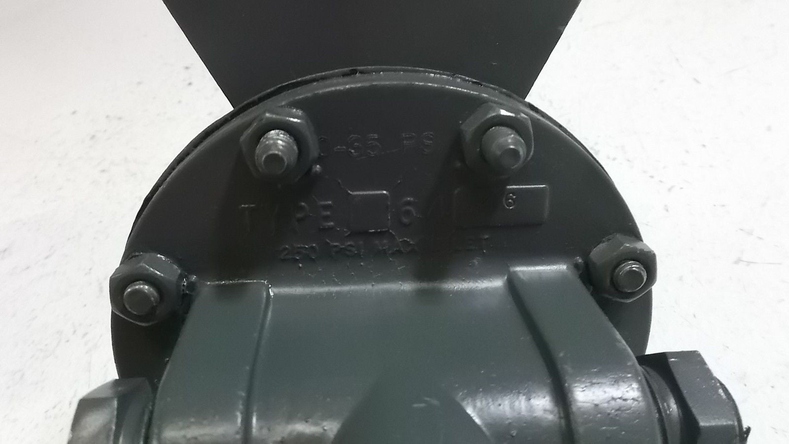 FISHER CONTROL REGULATOR 1 64 A/6 *NEW NO BOX*