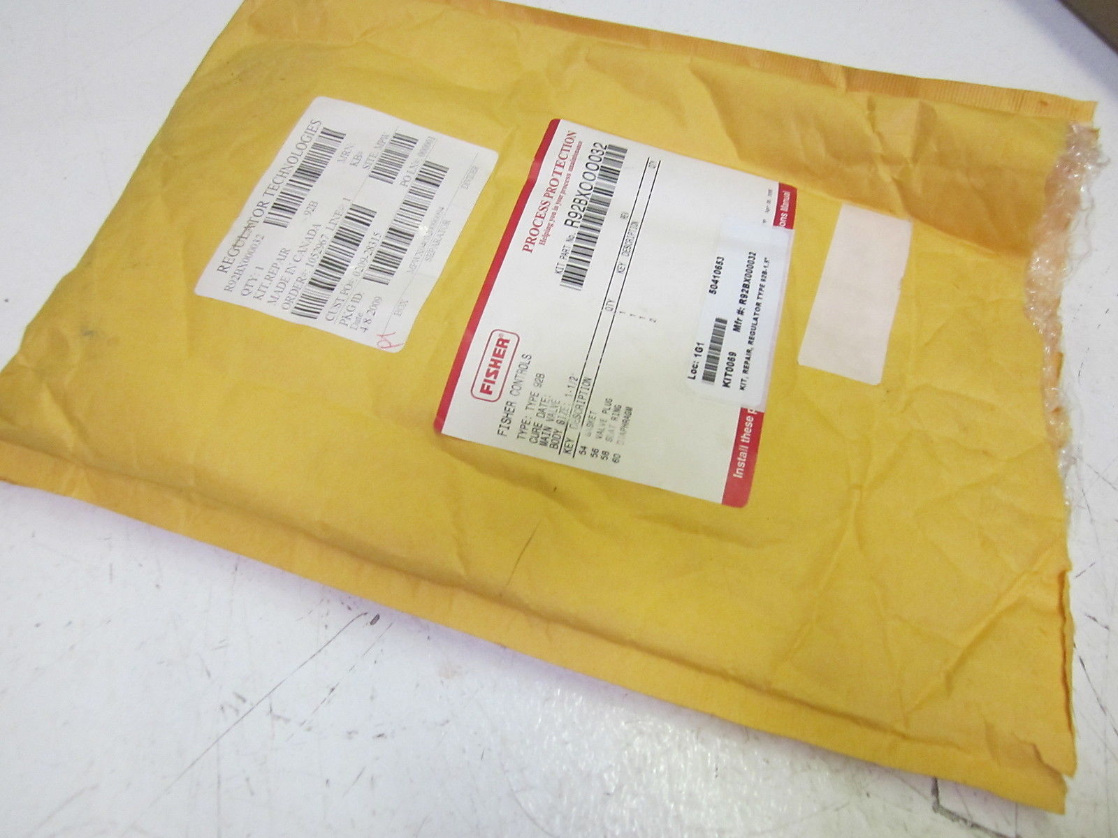 FISHER R92BX000032 REPAIR KIT *NEW IN BOX*